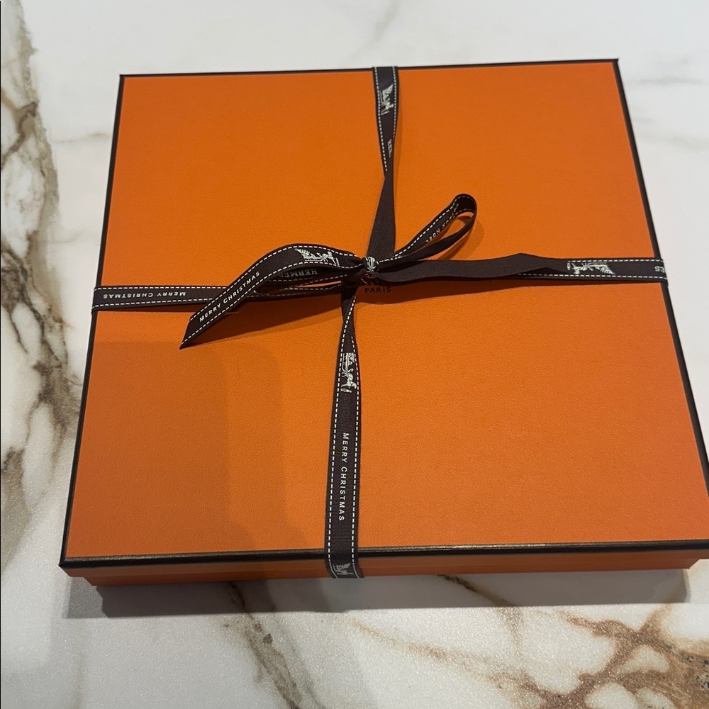 Hermès 10.5x10.5x2 Box